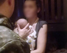 Полицейские забрали у родителей в Мариуполе четырех детей (ФОТО)