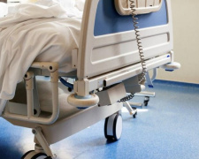 В Украине за сутки с COVID-19 госпитализировали более 370 человек, 5 пациентов умерли