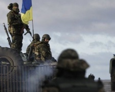 Сутки в Донбассе: обстреляны позиции ВСУ в Приазовье, ранен украинский боец