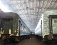 В Мариуполе капитально отремонтируют 19 вагонов киевского поезда (ФОТО)
