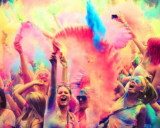 На побережье Мариуполя пройдет яркий фестиваль красок