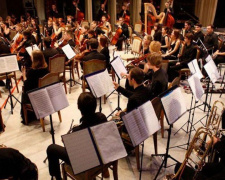 Праздник музыки: мариупольский оркестр «Ренессанс» откроет новый сезон (ВИДЕО)