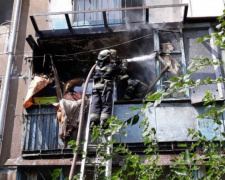 Мариуполец «угорел» при пожаре на балконе (ФОТО)