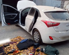Спецоперация. В угнанном авто в Мариуполе выявлен большой арсенал оружия (ФОТО)