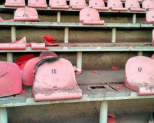 230 полицейских, коптер и 11 интеллектуальных камер не заметили буйства ультрас на матче Премьер-Лиги в Мариуполе (ФОТО)
