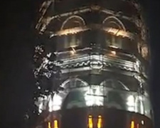 На исторических зданиях Мариуполя появляется подсветка (ФОТО+ВИДЕО)