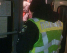 Патрульные в Мариуполе оштрафовали водителя трамвая (ФОТО)