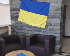Ожидание с комфортом: на ж/д вокзале Мариуполя открыли зал для украинских военных (ФОТО)