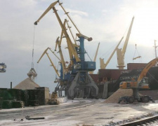 Порт ожил: за последние дни в порт Мариуполя прибыло 11 судов