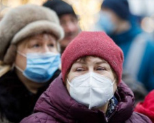 В Украине растет суточное число заразившихся коронавирусом
