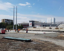 Стало известно, когда завершат реконструкцию площади Свободы в Мариуполе (ВИДЕО)