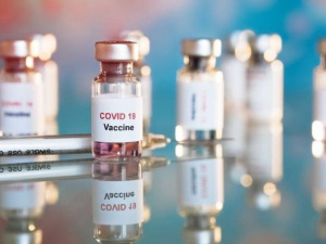 В Украине создадут спецфонд для выплат средств за возможные последствия вакцинации от COVID-19
