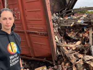Оккупанты уничтожили вагон с продуктами для жителей Донбасса