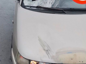 В Мариуполе на «зебре» автомобиль насмерть сбил женщину-пешехода