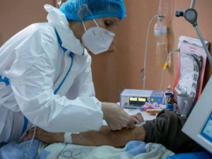 В Мариуполе от с COVID-19 умерли 14 человек, получают кислород – более 700 пациентов
