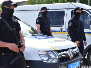 Полиция Донетчины усиливает меры безопасности перед курортным сезоном