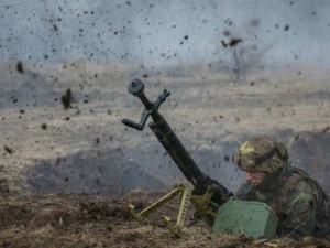 Под Мариуполем обстреливали украинские позиции: ранен боец ВСУ