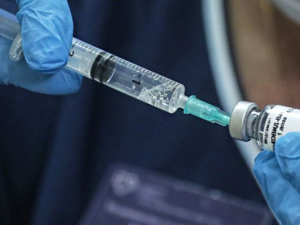 Где и какими вакцинами могут привиться мариупольцы от COVID-19: подробная информация