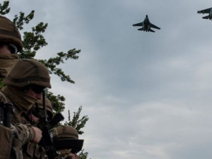 Украина обороняет свои территории от авиационных ударов