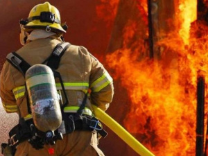 В Мариуполе погибла женщина и получил ожоги мужчина в результате пожаров