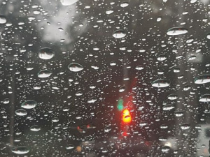 В Мариуполе непогода парализовала движение транспорта
