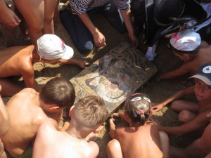 На побережье Мариуполя  был найден клад (ФОТО+ВИДЕО)