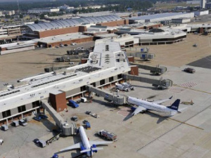 Аэропорт откроет Мариуполь и азовское побережье для всей Украины