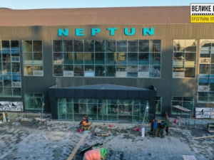 По «Нептуну» и школе №27 в Мариуполе будет финансовая корректировка
