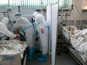 В Украине – очередной антирекорд по числу заболевших COVID-19 за сутки. Какая ситуация на Донетчине?