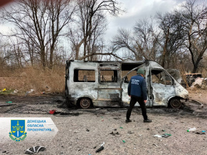 Росіяни скинули бомби на будинки в Миколаївці – поранено трьох людей