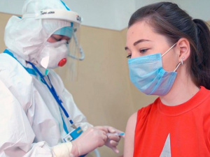 В Украине для вакцинации против COVID-19 «одолжили» 6,5 млрд грн