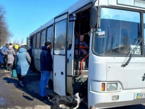 Российские военные захватили девять волонтеров, которые эвакуировали людей из Мариуполя