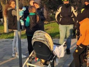 В Мариуполе скутерист сбил женщину с детьми. У грудного ребенка – черепно-мозговая травма (ДОПОЛНЕНО)