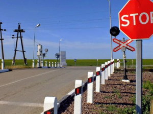 В Донбассе усилен контроль на железной дороге из-за травматизма и ДТП 