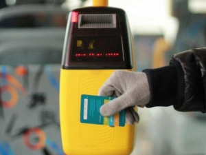Электронный билет в городском транспорте: Мариуполь готов к началу эксперимента