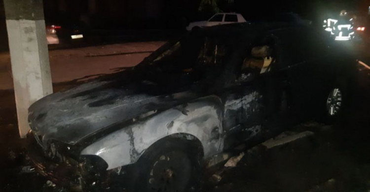 В Мариуполе за месяц горело три автомобиля: полицейские назвали причину