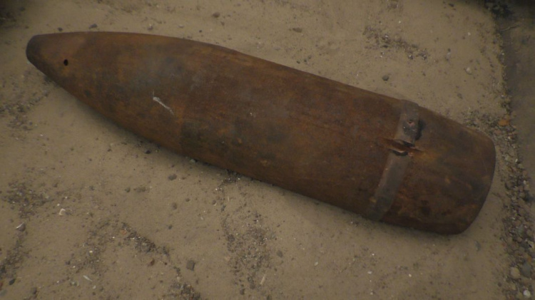 На мариупольском меткомбинате обнаружили артиллерийский снаряд (ФОТО+ВИДЕО)