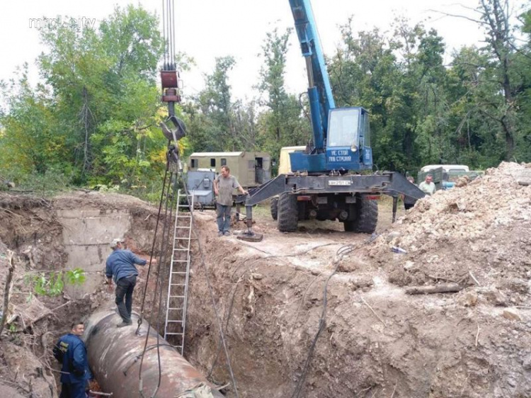 Поселок под Мариуполем без воды из-за обстрела работников компании «Вода Донбасса» (ФОТО)