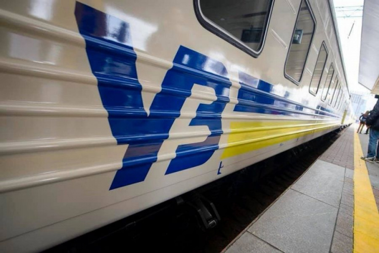 Мариупольский поезд задерживается на два часа: в чем причина