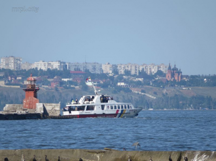 Зеленский в Мариуполе: в сети появилось видео спецоперации освобождения «захваченного» судна (ФОТО+ВИДЕО)