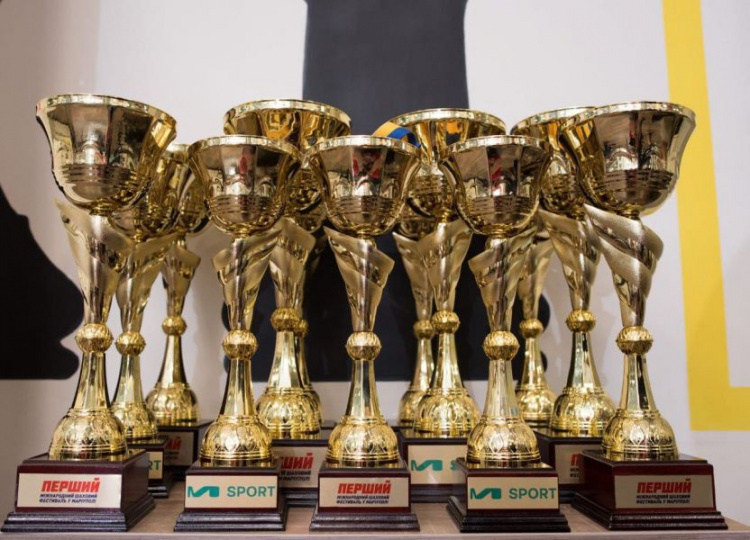 В Мариуполе подарят 140 тысяч гривен лучшим шахматистам