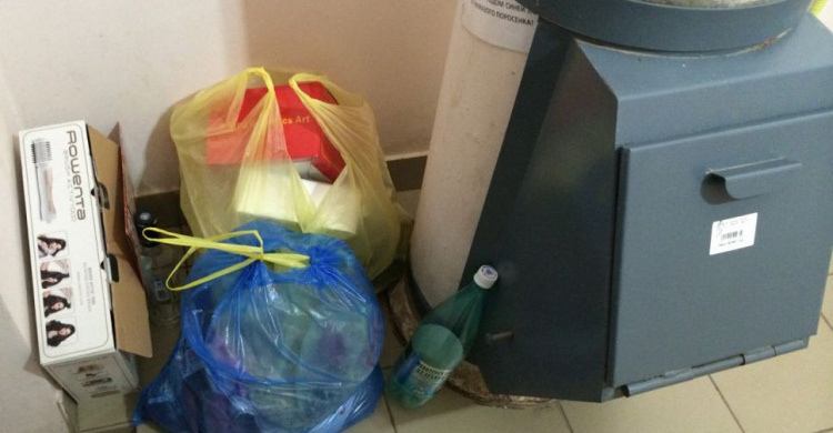 В многоэтажках Мариуполя могут закрыть мусоропроводы