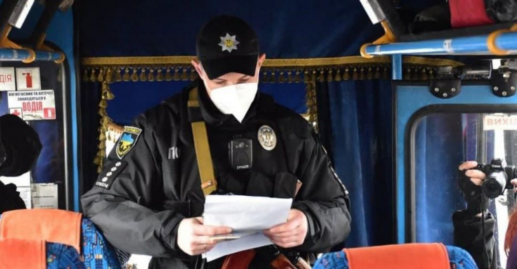 За подделку COVID-документов будут судить семерых жителей Донецкой области