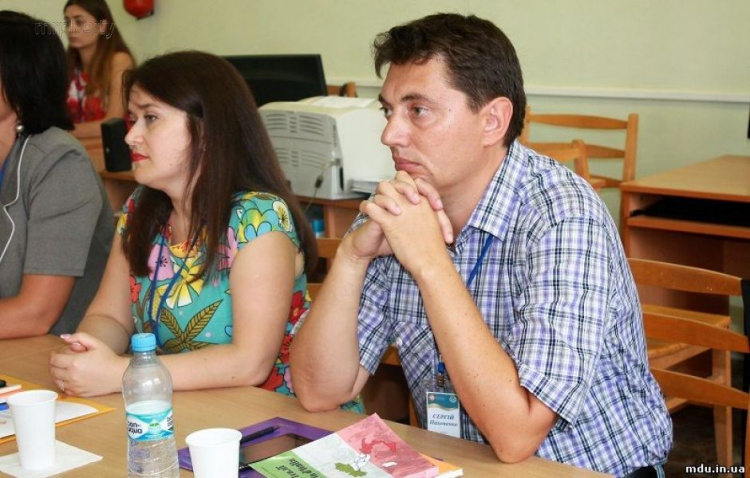 В Мариупольском университете подготовят учителей украинского языка и истории для дистанционного обучения школьников ОРДЛО (ФОТО)