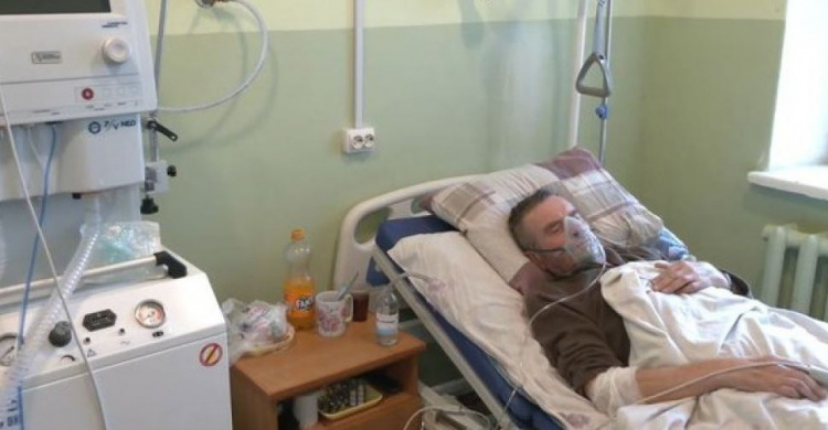 Более 500 украинцев умерли от коронавируса за сутки, а на Донетчине COVID-19 унес еще 55 жизней