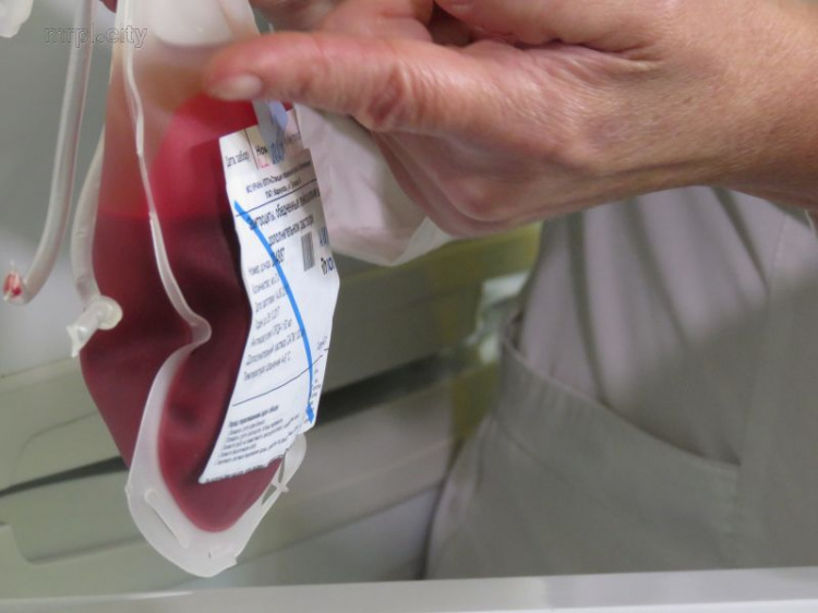 В Мариуполе открылась обновленная Японией станция переливания крови (ФОТО)