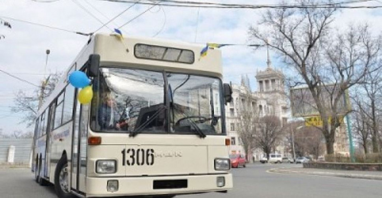 Мариупольцы хотят награждать лучших водителей общественного транспорта (ФОТО)
