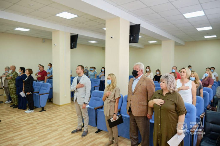 Пострадавшие в Донбассе ветераны АТО и ООС получили автомобили и жилье