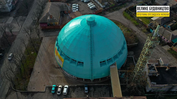 Как выглядит строящийся Музей науки в Мариуполе внутри и с высоты птичьего полета