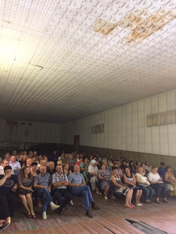 Жители Бердянского рассмотрели преимущества присоединения к Мариупольской ОТГ